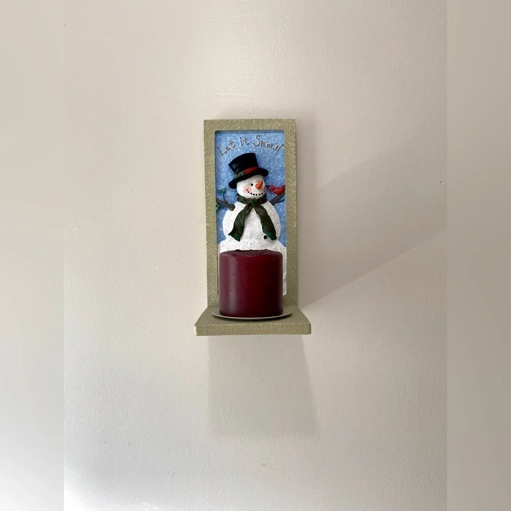 NWOT - Stoneware Let it Snow Free Standing or Hanging Candle Holder